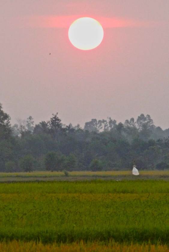 Sunset in Vietnam helps us to remember our self