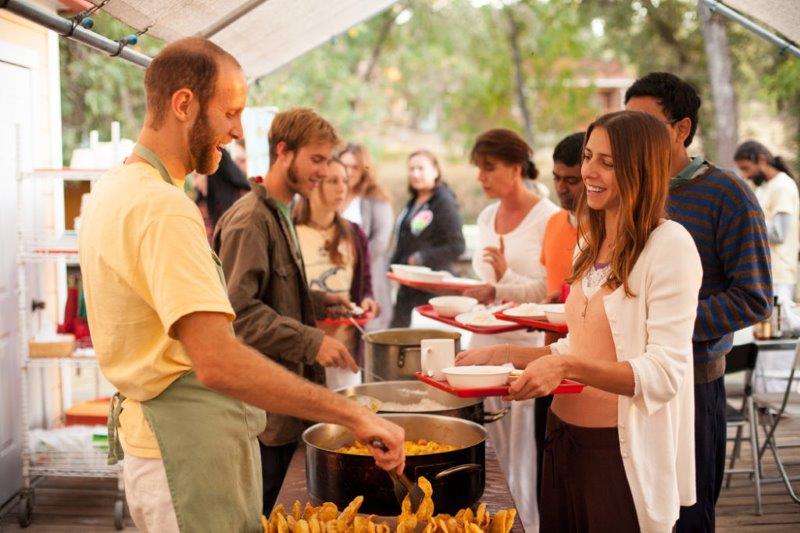 Yoga Vacation guests enjoy fresh, nutritious meals prepared by our staff practicing karma yoga