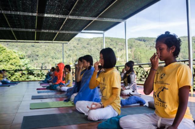 Pranayama-outdoors-opt