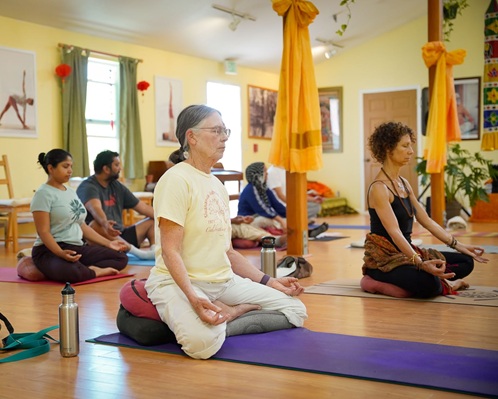 yoga class sitting nice